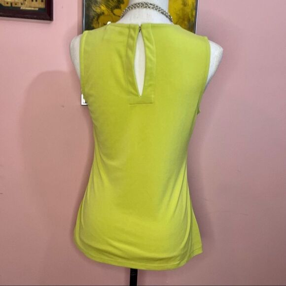 Banana Republic BR Sleeveless Chartreuse Keyhole Back Tank Top Blouse - Picture 2 of 11